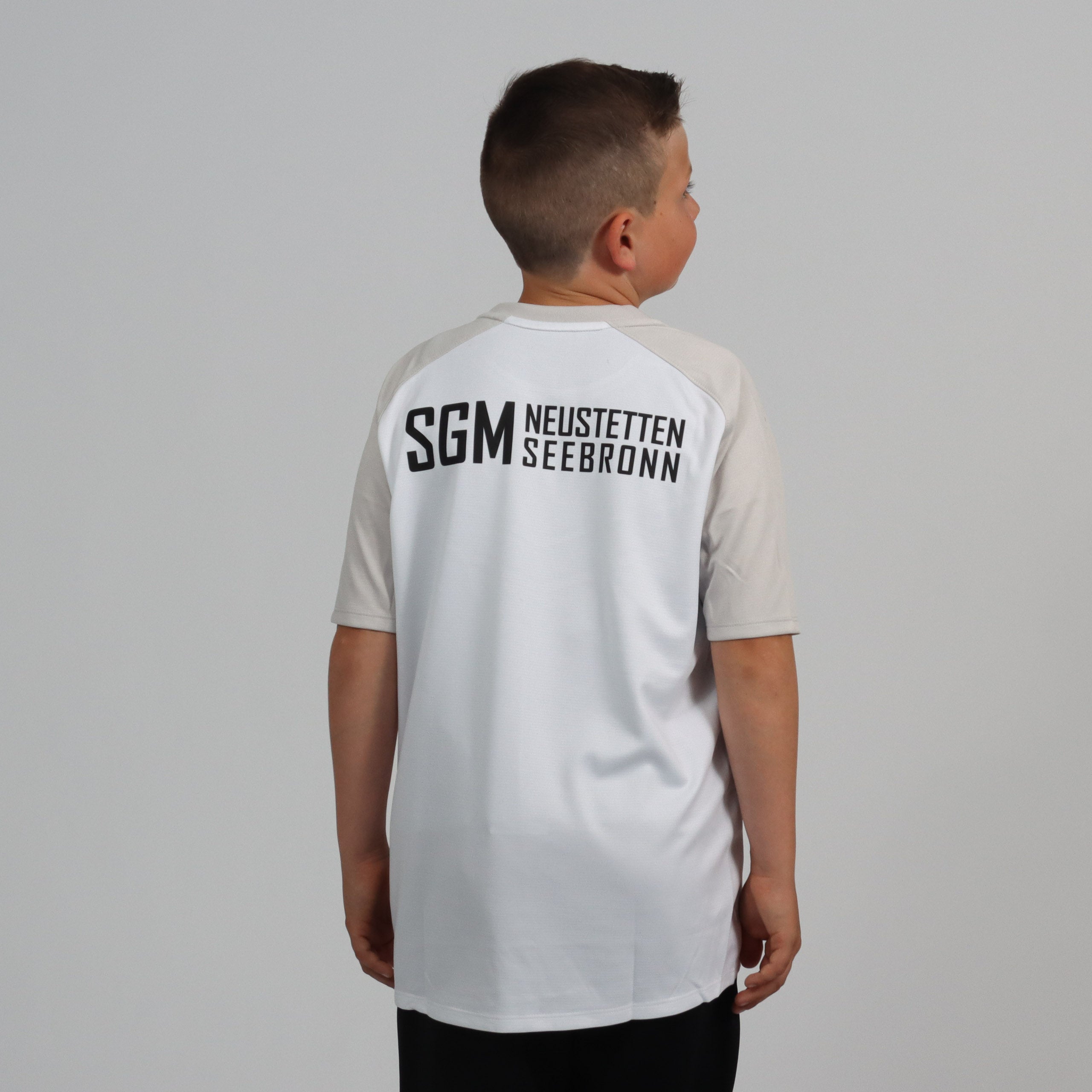 JAKO T-Shirt Iconic weiß/soft grey/anthra light - SGM Neustetten/Seebronn