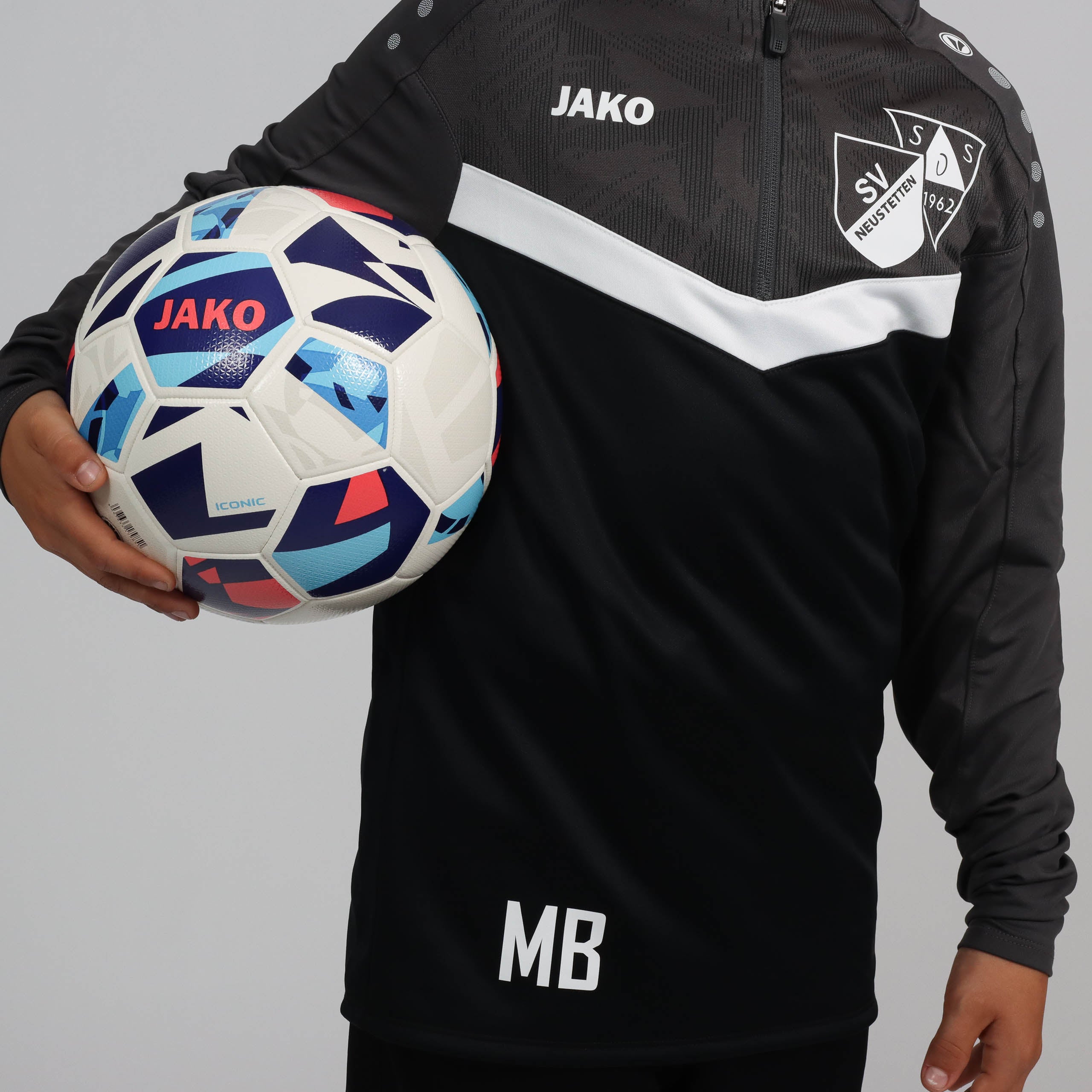 JAKO Ziptop Iconic schwarz/anthrazit - SGM Neustetten/Seebronn