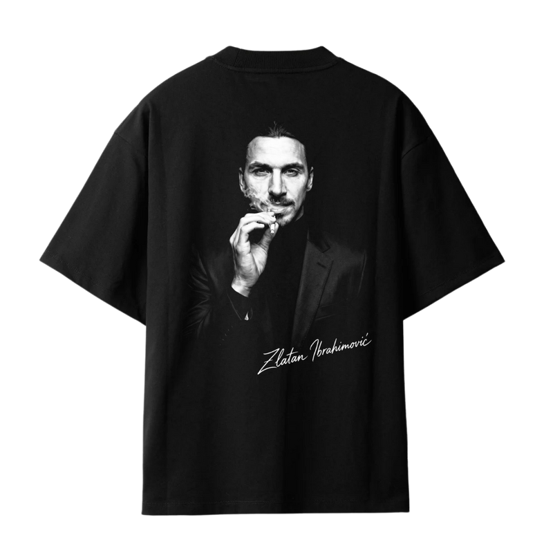MICKI Oversized Zlatan Icon T-Shirt (inkl. Bedruckung) Schwarz